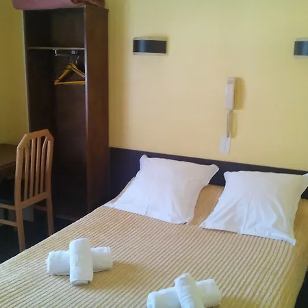 Hotel La Rotonde 2* Lourdes
