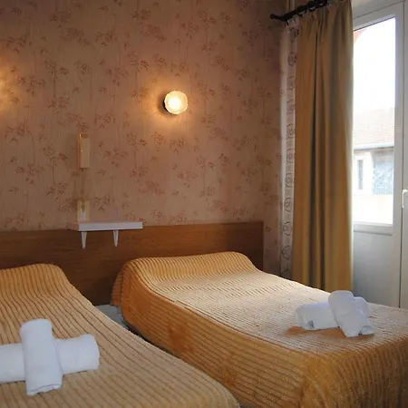 Hotel Hotel La Rotonde 2*